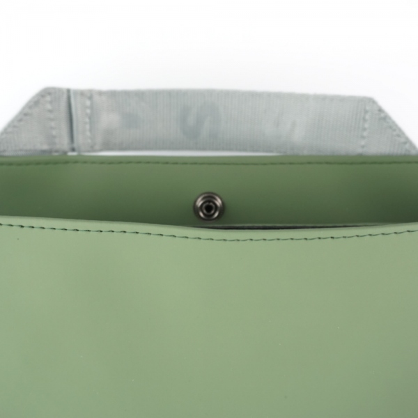 Foto - Městský batoh Apple Zelený